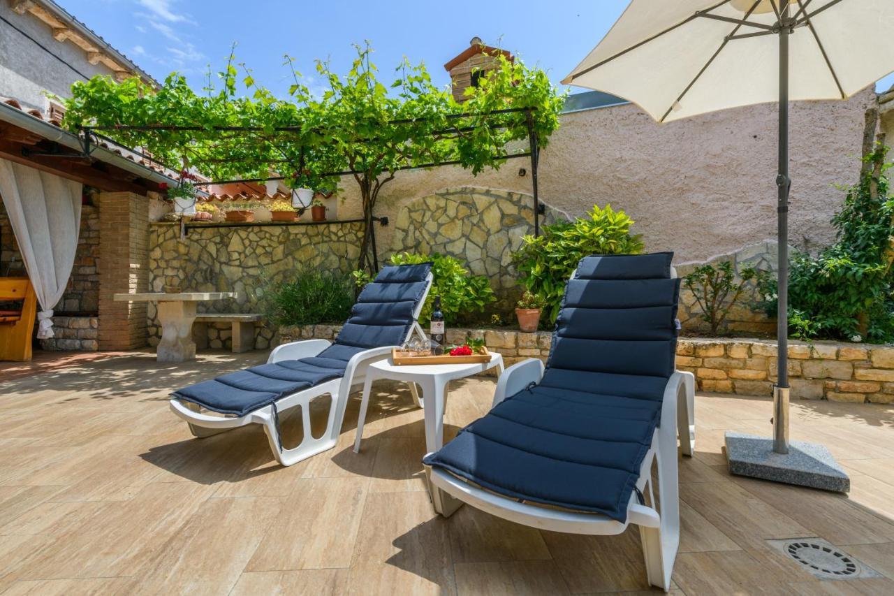 Rustic Istrian House Varesco Krnica Exterior photo