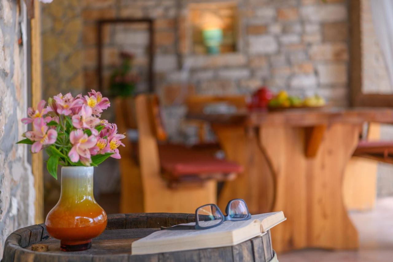 Rustic Istrian House Varesco Krnica Exterior photo