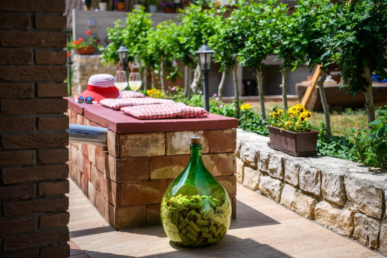 Rustic Istrian House Varesco Krnica Exterior photo