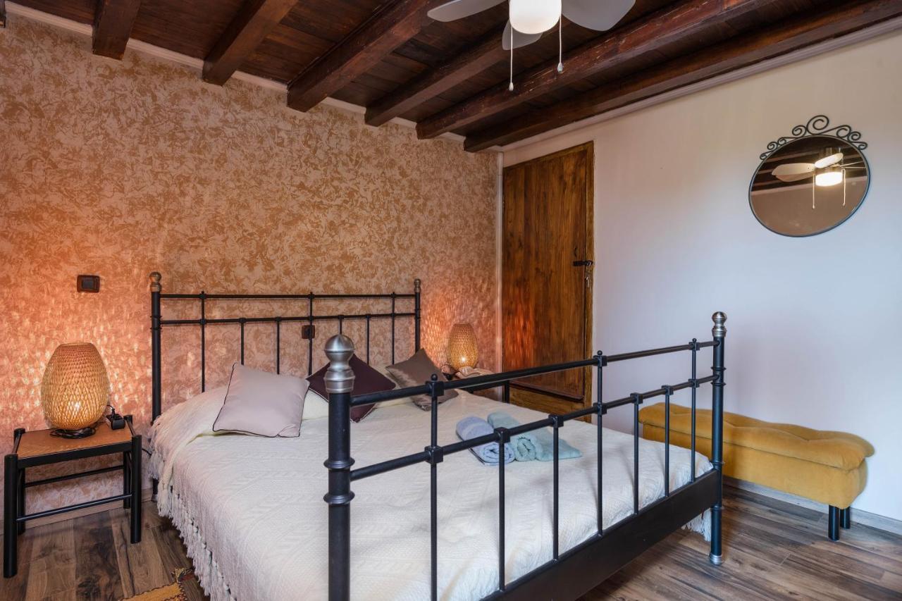 Rustic Istrian House Varesco Krnica Exterior photo